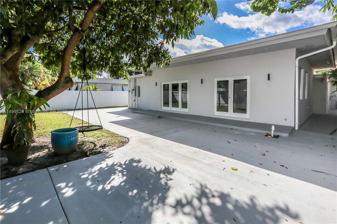 待售: $849,000 (4 贝兹, 4 浴室, 2513 平方英尺)