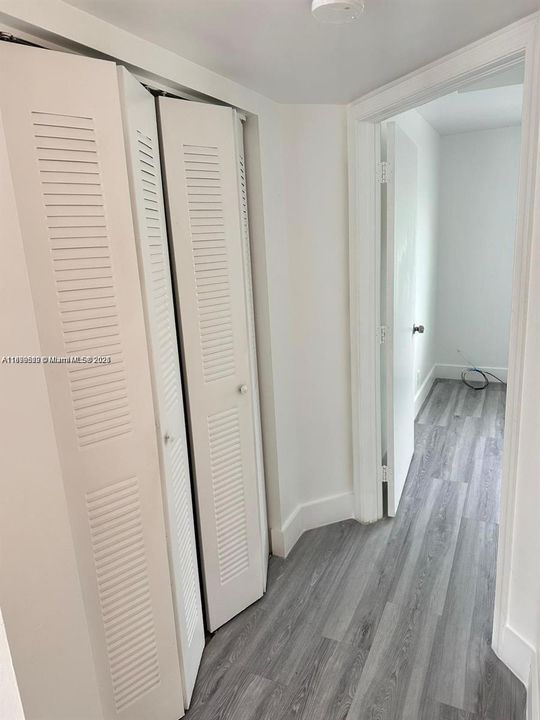 Recently Rented: $2,100 (2 beds, 1 baths, 3070 Square Feet)