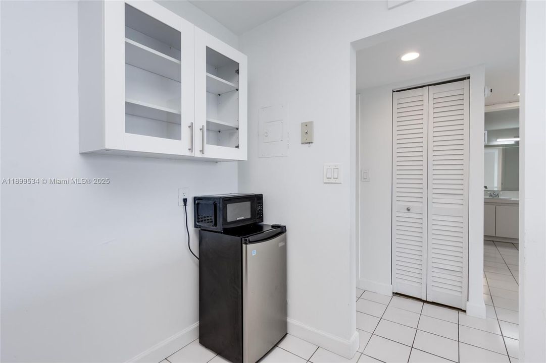 Recently Rented: $2,250 (1 beds, 1 baths, 991 Square Feet)