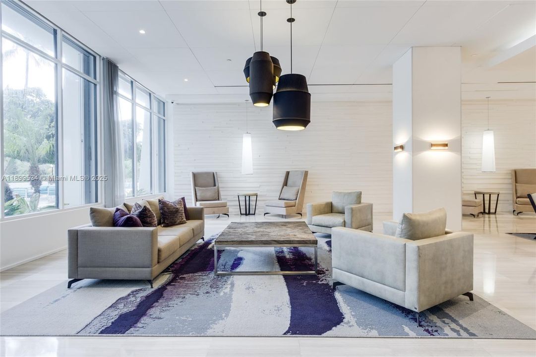 Recently Rented: $2,250 (1 beds, 1 baths, 991 Square Feet)