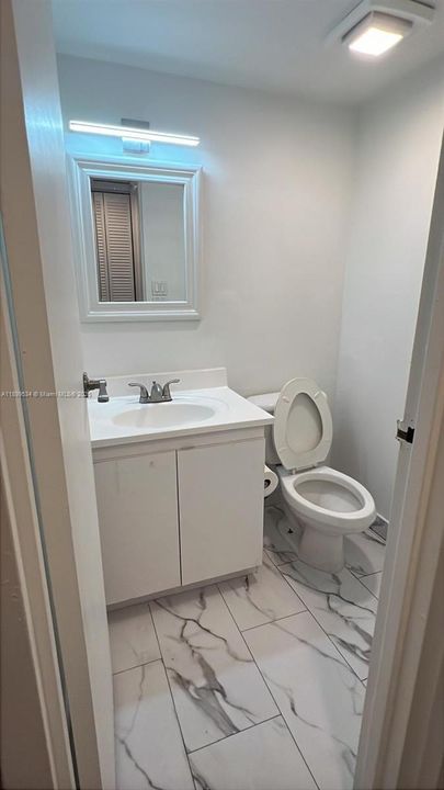 Recently Rented: $2,250 (1 beds, 1 baths, 991 Square Feet)