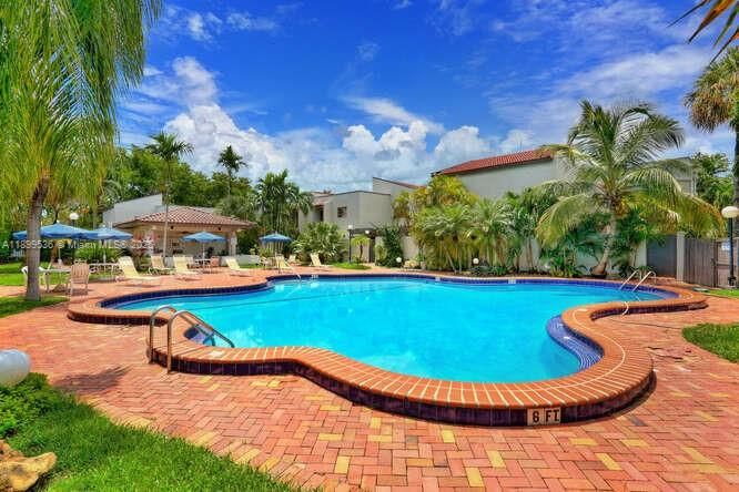 Active With Contract: $3,150 (2 beds, 1 baths, 1057 Square Feet)