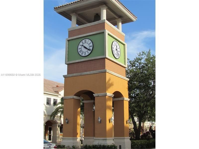 Recently Rented: $6,790 (4 beds, 3 baths, 2716 Square Feet)