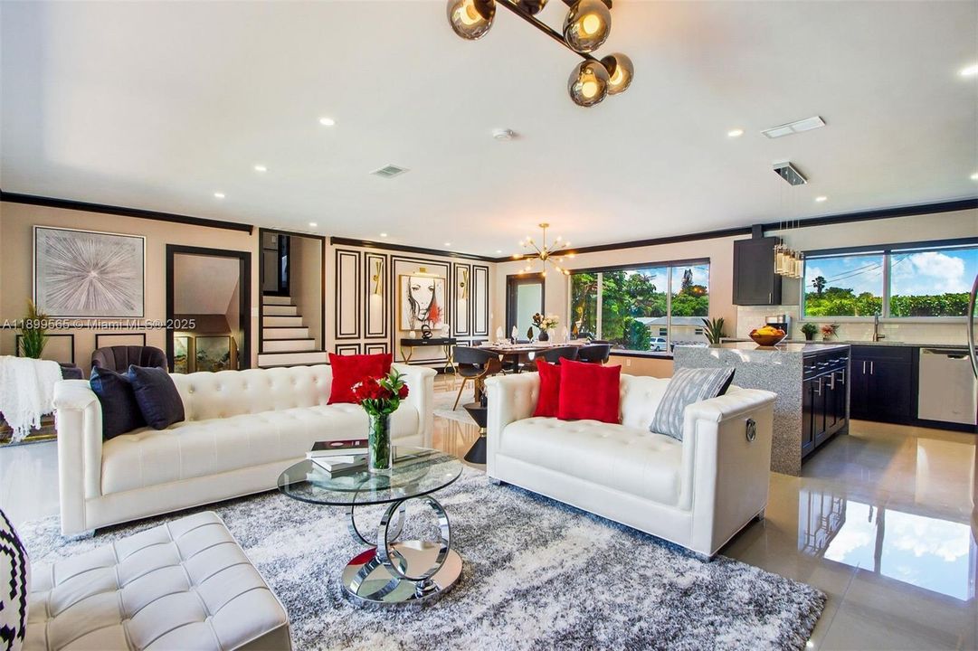 For Sale: $1,600,000 (6 beds, 3 baths, 2431 Square Feet)