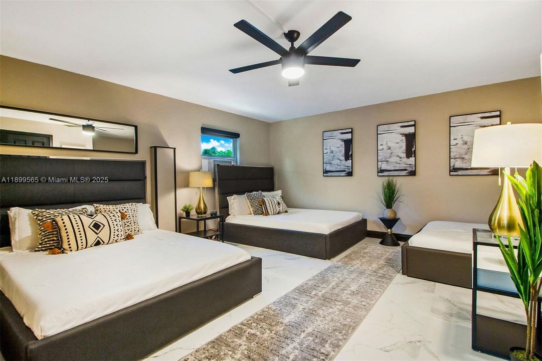 For Sale: $1,600,000 (6 beds, 3 baths, 2431 Square Feet)