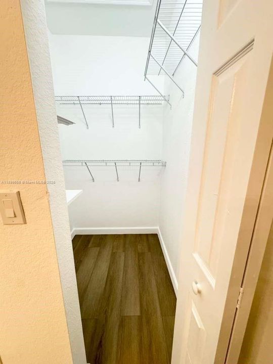 Active With Contract: $2,500 (3 beds, 2 baths, 1478 Square Feet)