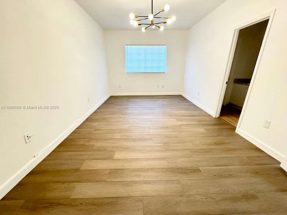 Active With Contract: $2,500 (3 beds, 2 baths, 1478 Square Feet)