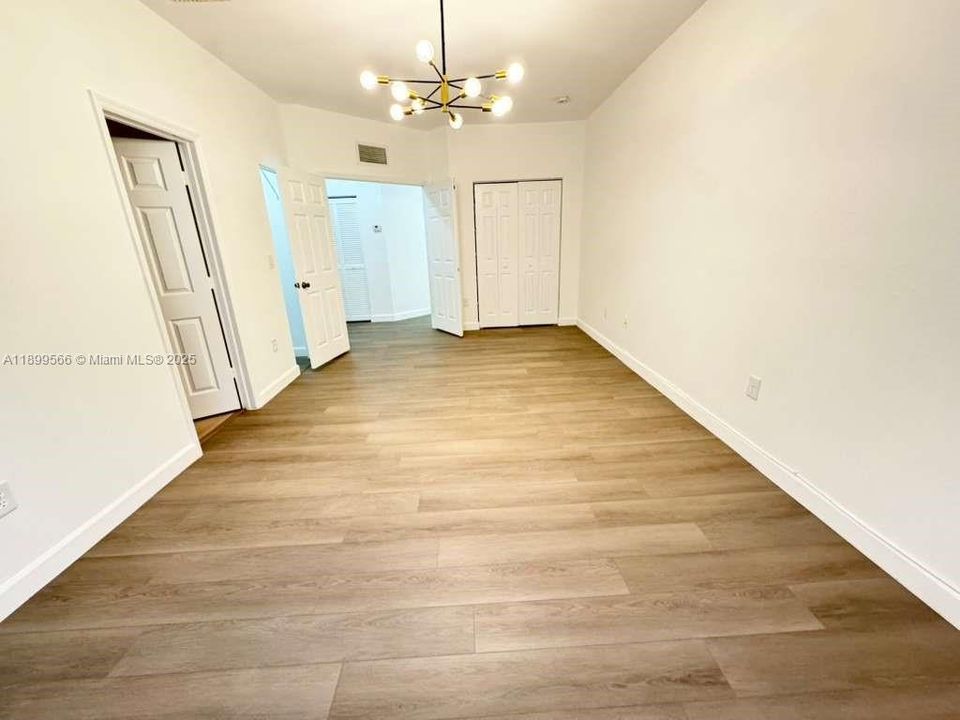 Active With Contract: $2,500 (3 beds, 2 baths, 1478 Square Feet)