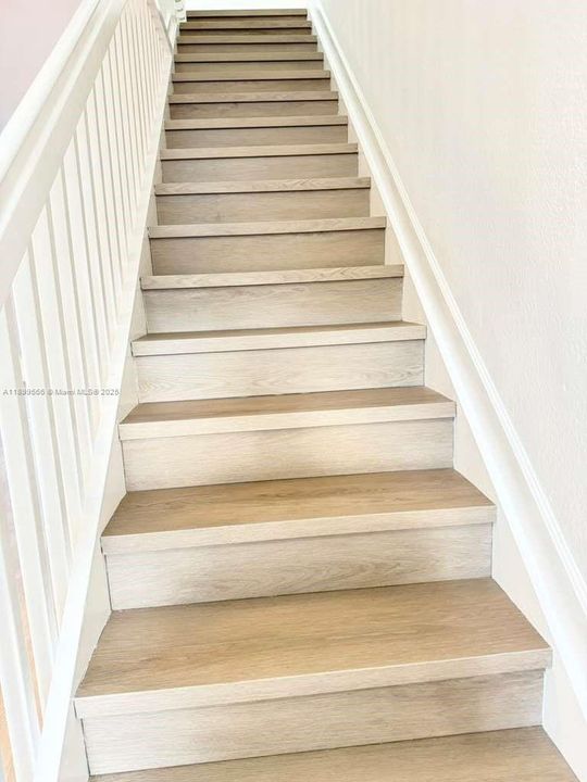 Active With Contract: $2,500 (3 beds, 2 baths, 1478 Square Feet)