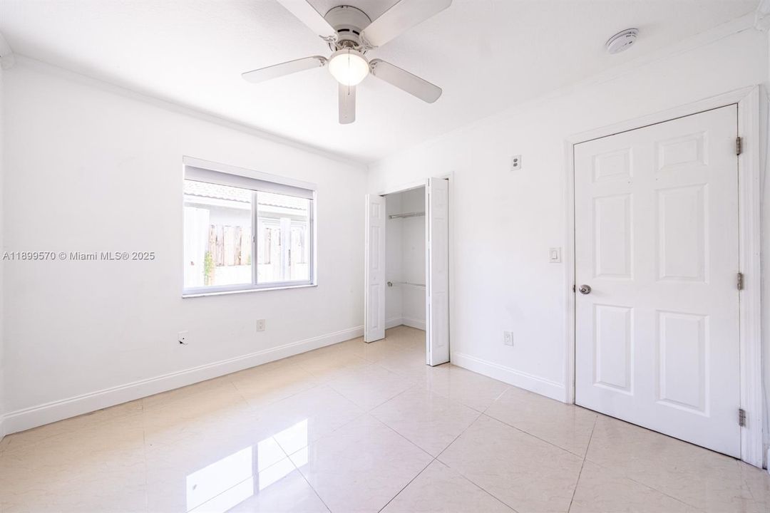 Recently Rented: $5,000 (6 beds, 4 baths, 2367 Square Feet)