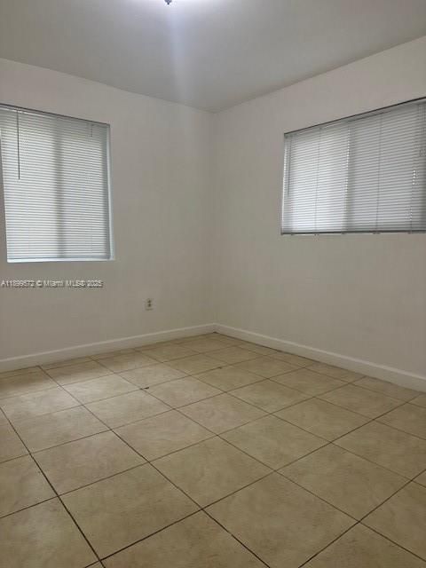 For Rent: $3,550 (4 beds, 2 baths, 1640 Square Feet)