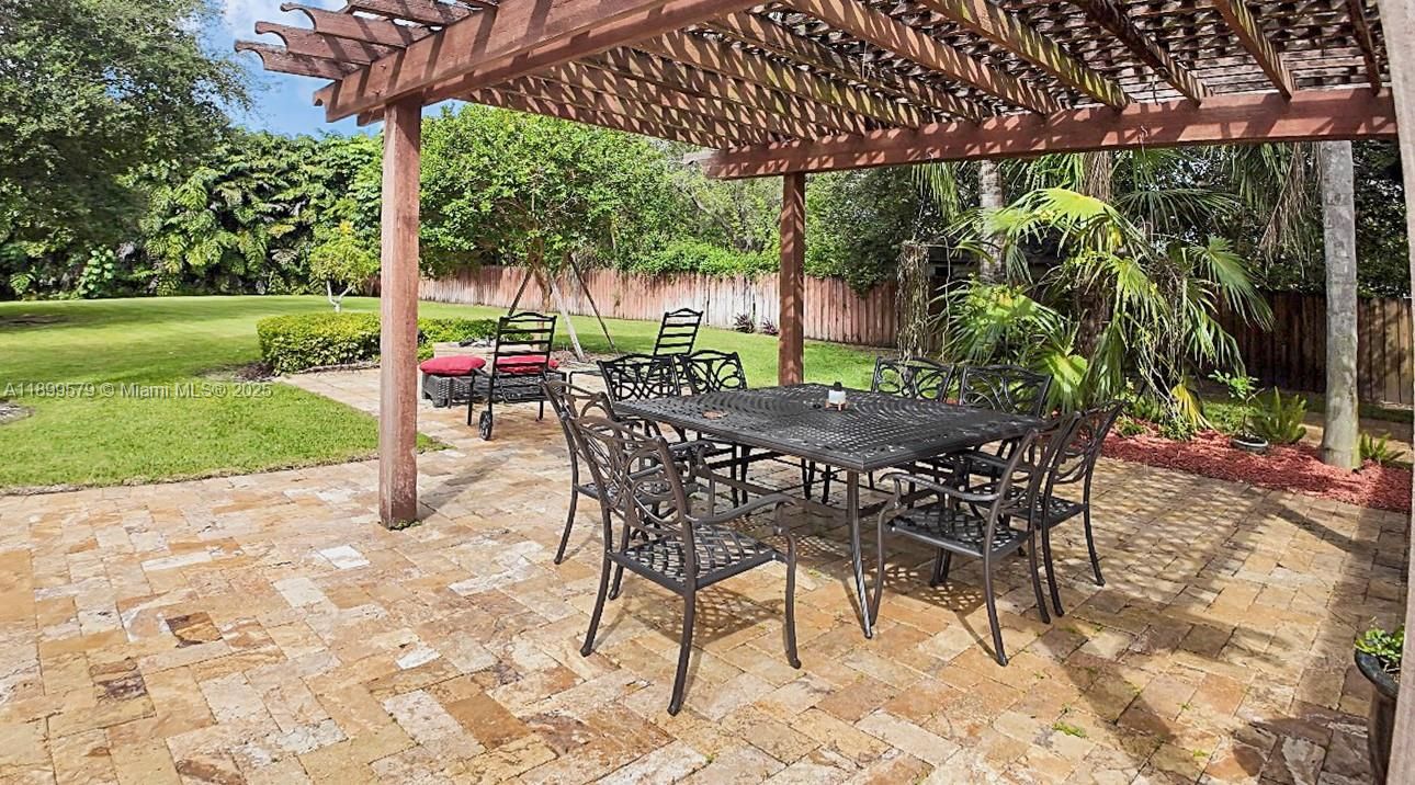 待售: $1,075,000 (4 贝兹, 3 浴室, 2790 平方英尺)