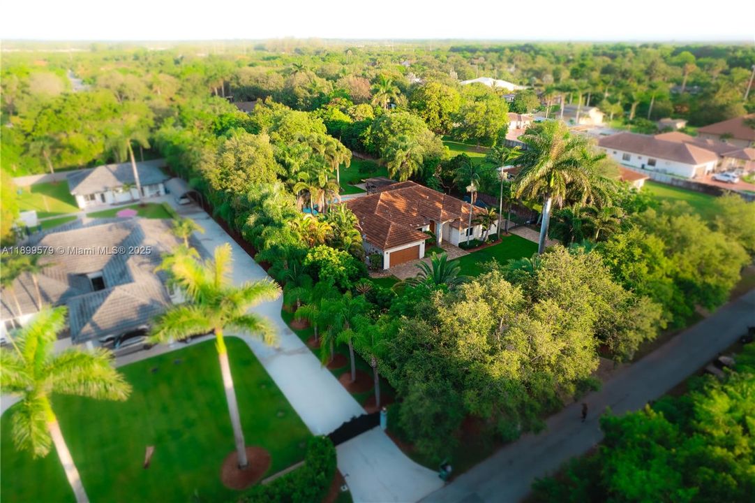 待售: $1,075,000 (4 贝兹, 3 浴室, 2790 平方英尺)