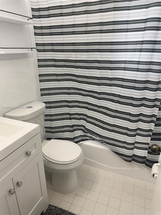 Recently Rented: $2,995 (2 beds, 1 baths, 1177 Square Feet)