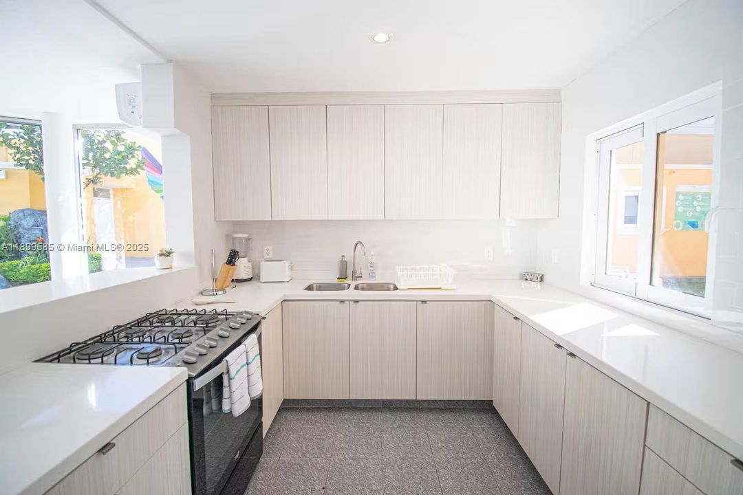 For Sale: $810,000 (0 beds, 0 baths, 0 Square Feet)