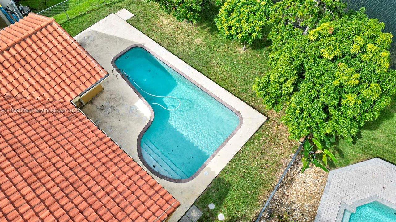 En Venta: $795,000 (3 camas, 2 baños, 1740 Pies cuadrados)