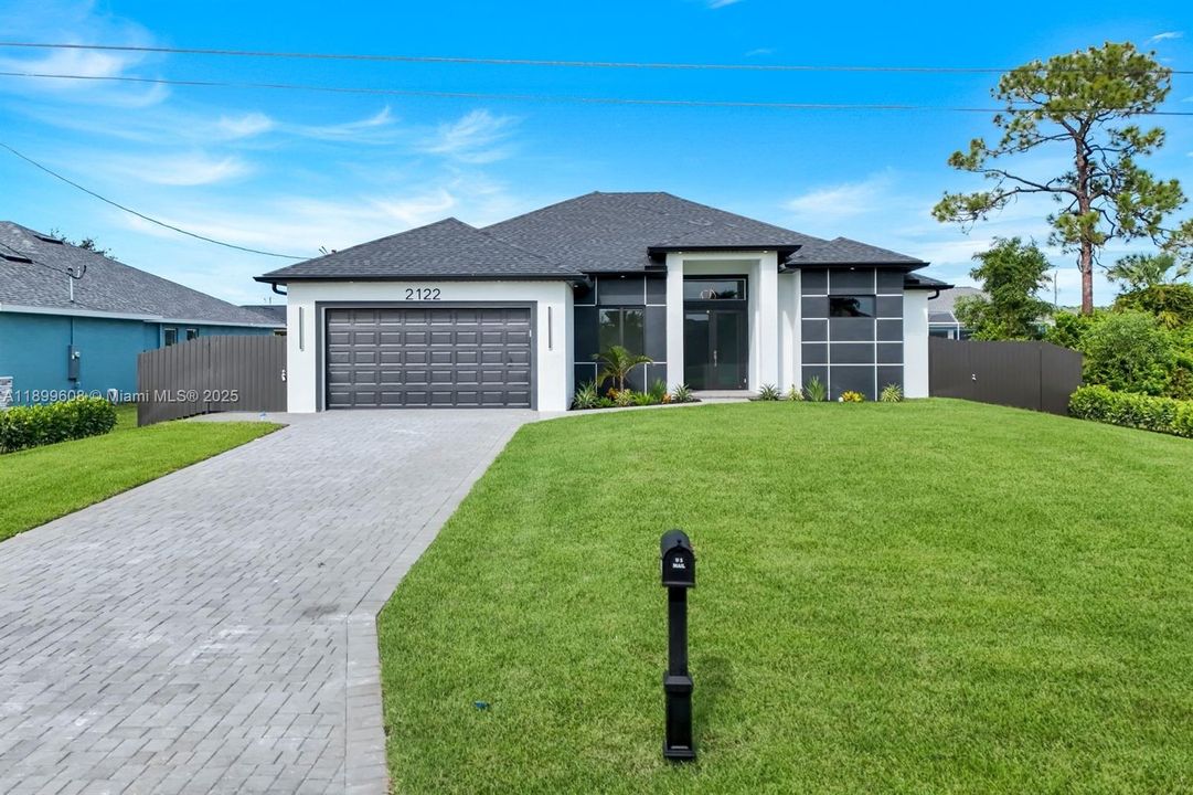 Recently Sold: $538,999 (4 beds, 3 baths, 1735 Square Feet)