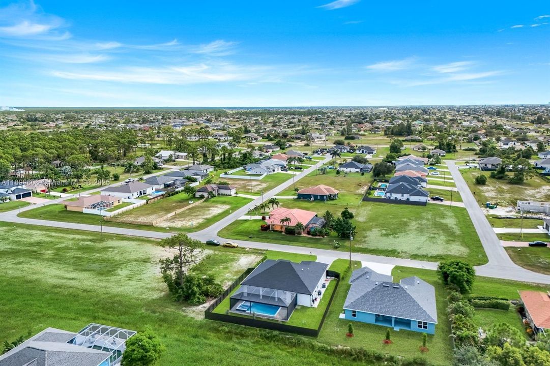 Recently Sold: $538,999 (4 beds, 3 baths, 1735 Square Feet)