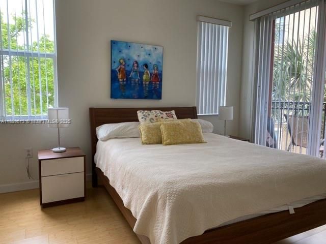 For Rent: $2,600 (2 beds, 2 baths, 1068 Square Feet)