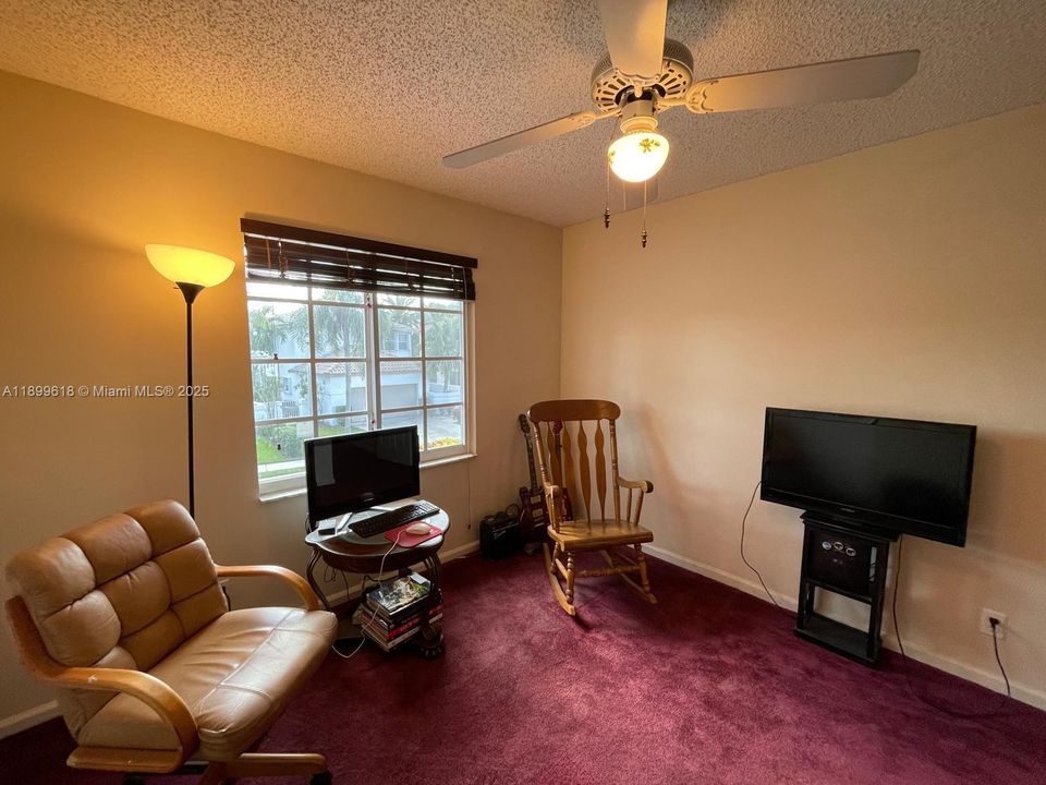 На продажу: $749,000 (4 спален, 3 ванн, 2756 Квадратных фут)