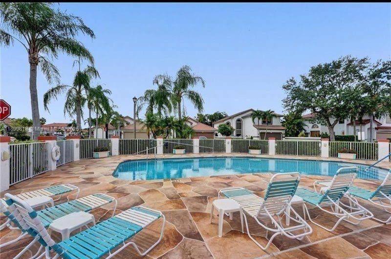 На продажу: $749,000 (4 спален, 3 ванн, 2756 Квадратных фут)