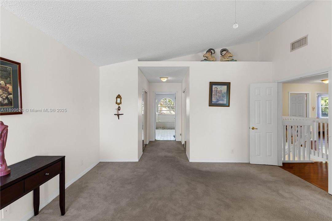 For Sale: $825,000 (5 beds, 3 baths, 3155 Square Feet)