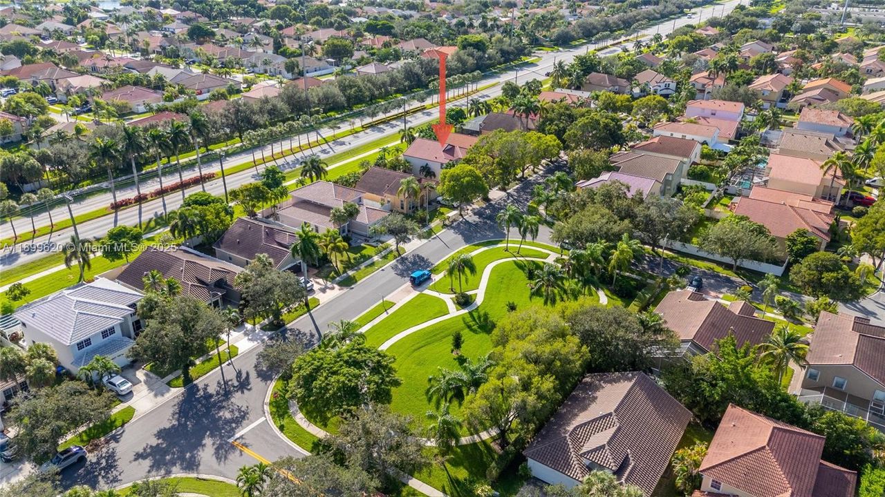 For Sale: $825,000 (5 beds, 3 baths, 3155 Square Feet)