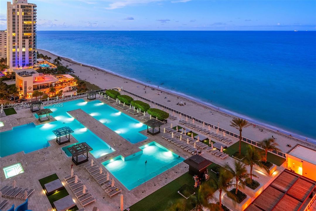 En Venta: $1,215,000 (2 camas, 2 baños, 1337 Pies cuadrados)