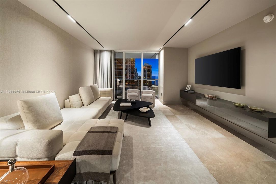 En Venta: $1,215,000 (2 camas, 2 baños, 1337 Pies cuadrados)