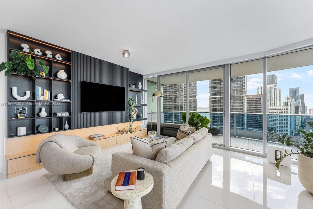 Recently Rented: $10,000 (2 beds, 2 baths, 1539 Square Feet)