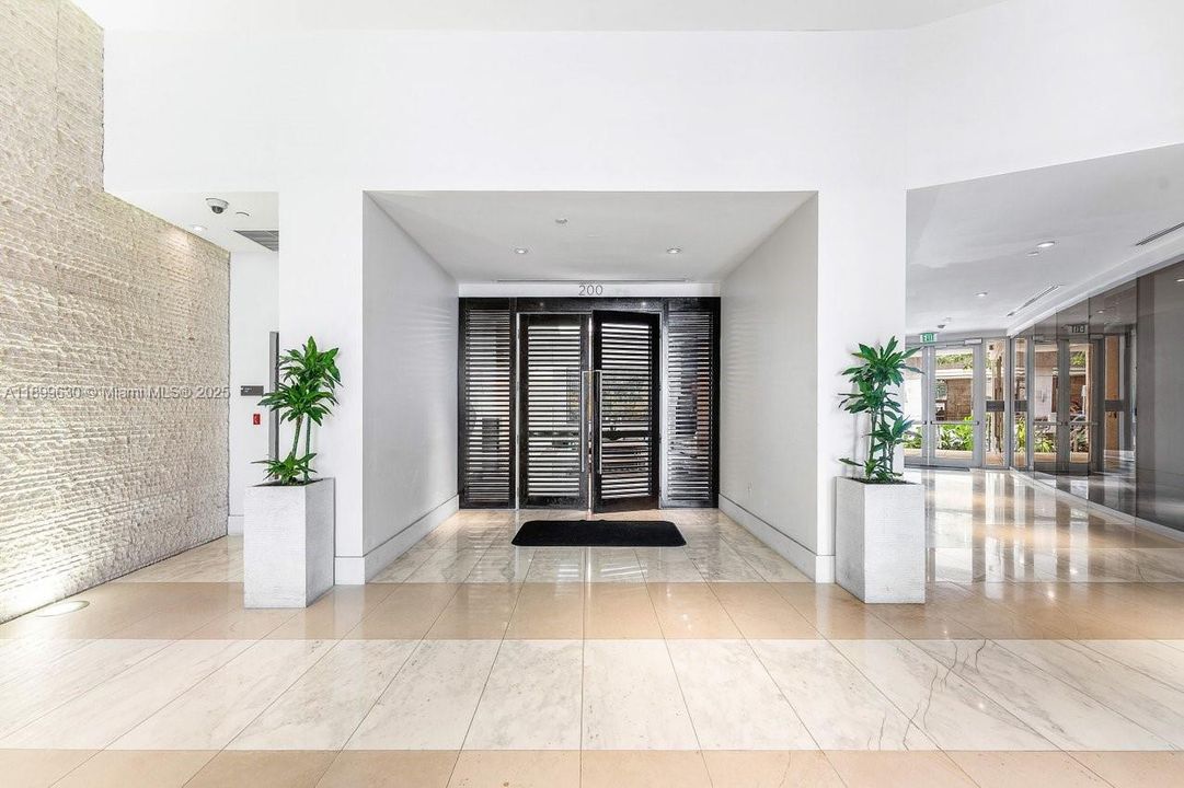 Recently Rented: $10,000 (2 beds, 2 baths, 1539 Square Feet)