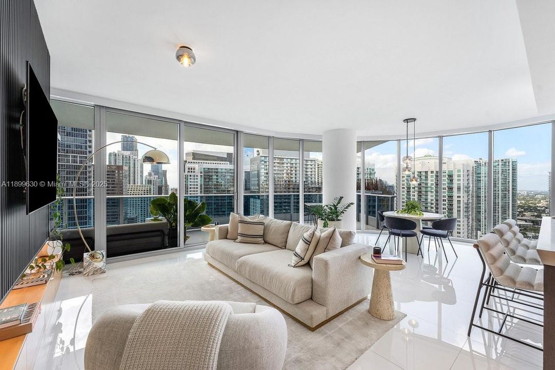 Recently Rented: $10,000 (2 beds, 2 baths, 1539 Square Feet)