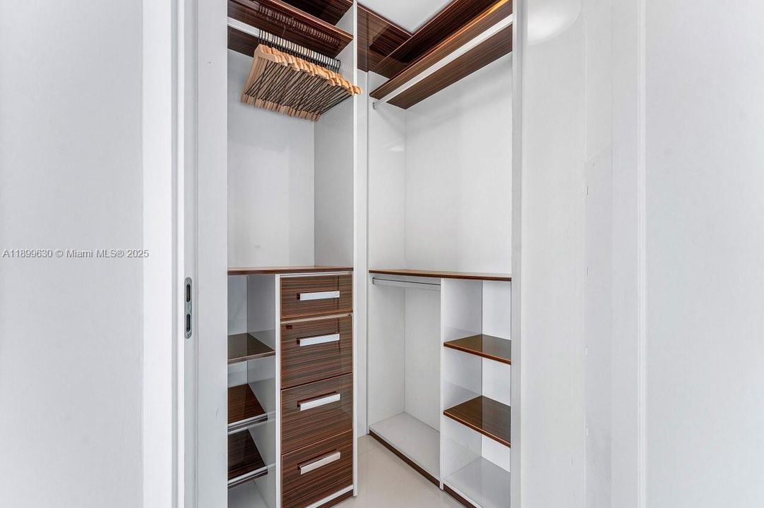 Recently Rented: $10,000 (2 beds, 2 baths, 1539 Square Feet)