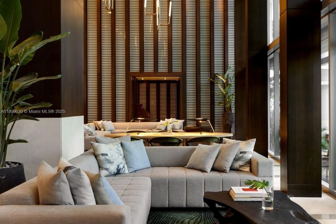 Recently Rented: $10,000 (2 beds, 2 baths, 1539 Square Feet)