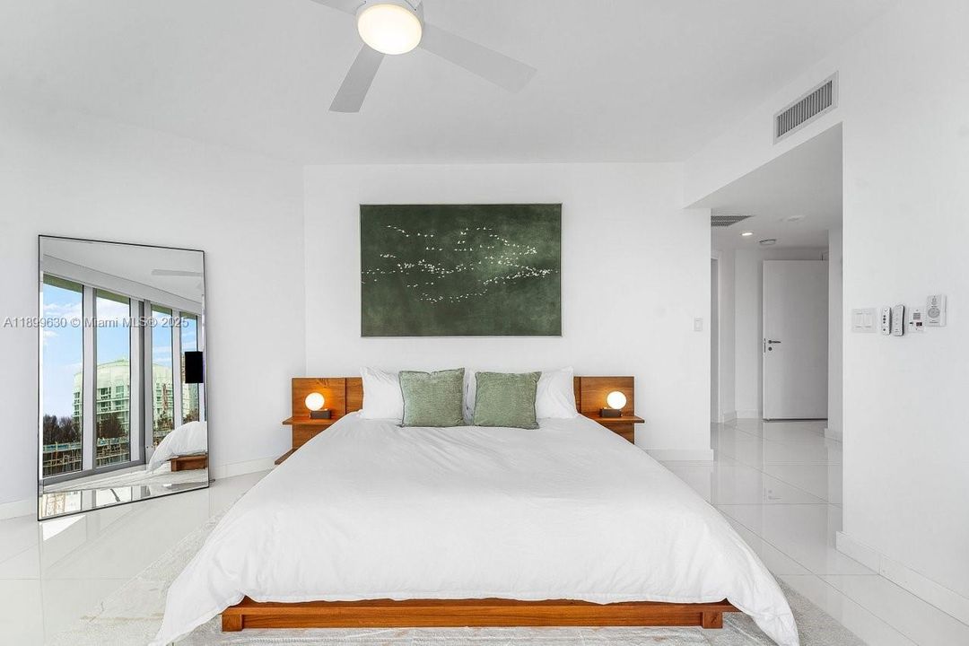 Recently Rented: $10,000 (2 beds, 2 baths, 1539 Square Feet)