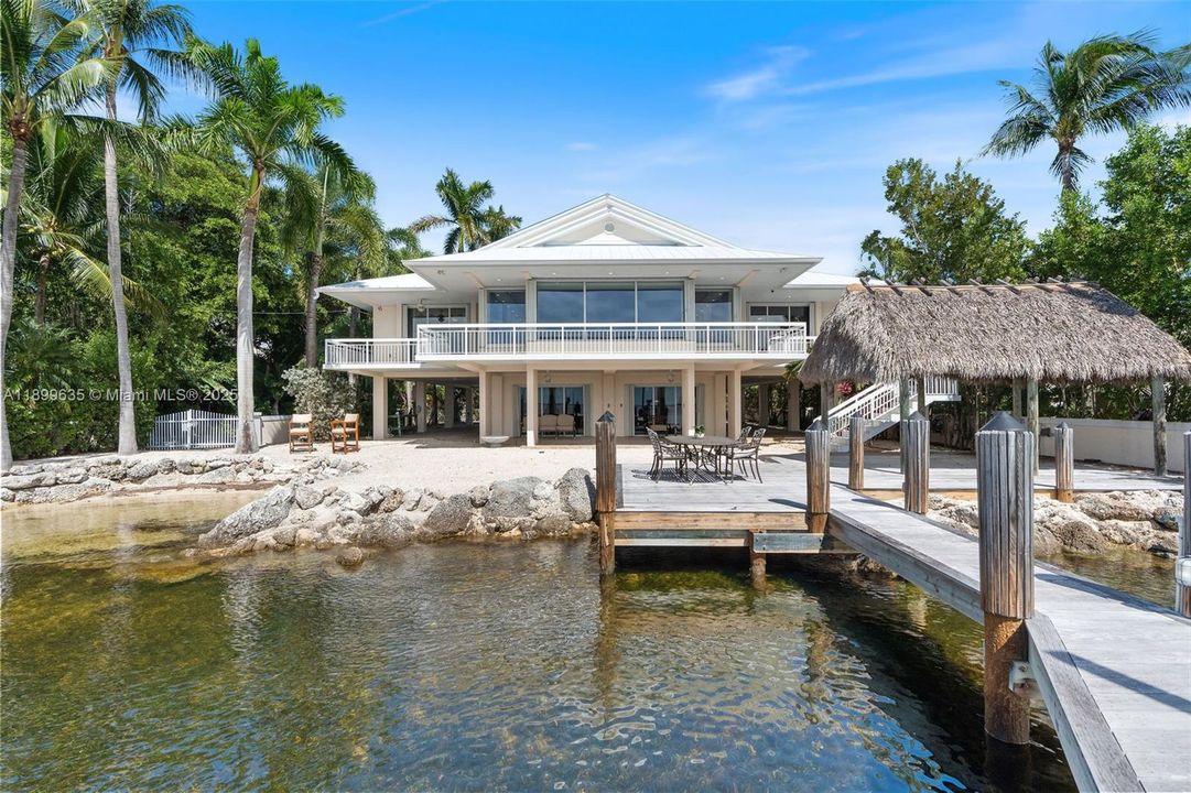 For Sale: $4,250,000 (4 beds, 3 baths, 3440 Square Feet)