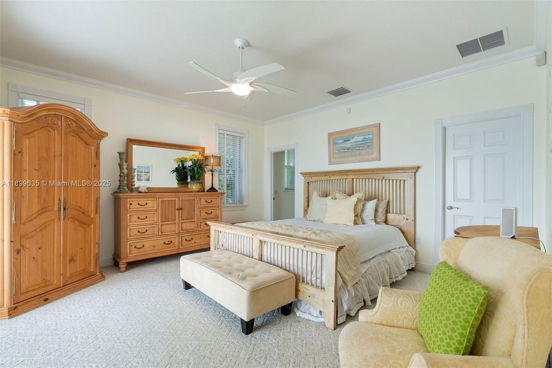 For Sale: $4,250,000 (4 beds, 3 baths, 3440 Square Feet)