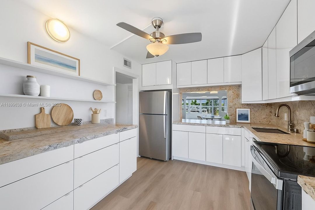 Kitchen with a great view