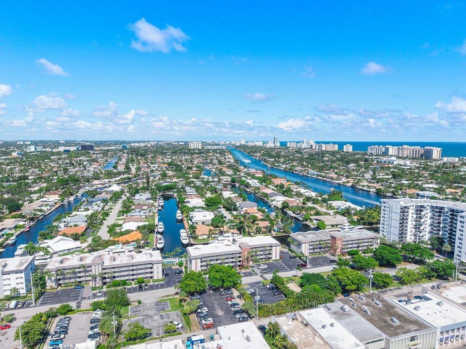 出租: $3,000 (2 贝兹, 2 浴室, 1300 平方英尺)