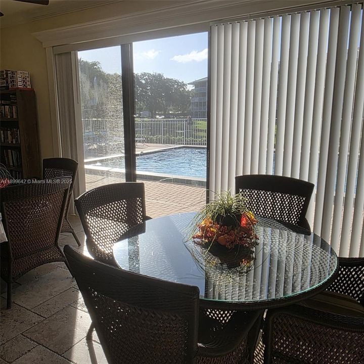 For Sale: $255,000 (2 beds, 2 baths, 1385 Square Feet)