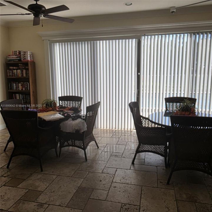 For Sale: $255,000 (2 beds, 2 baths, 1385 Square Feet)