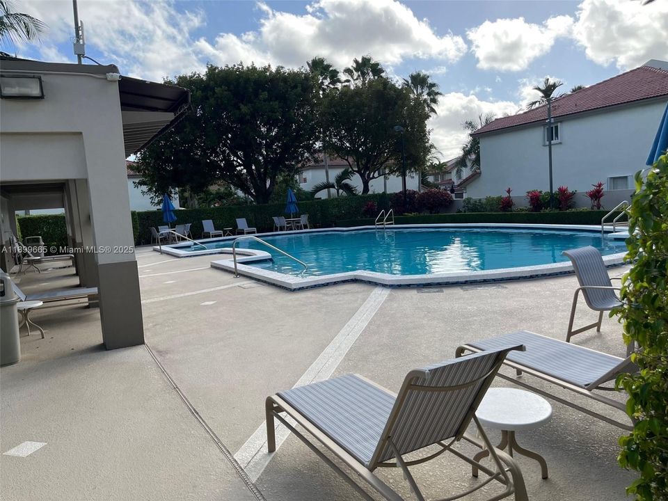 Recently Rented: $3,600 (3 beds, 2 baths, 1743 Square Feet)