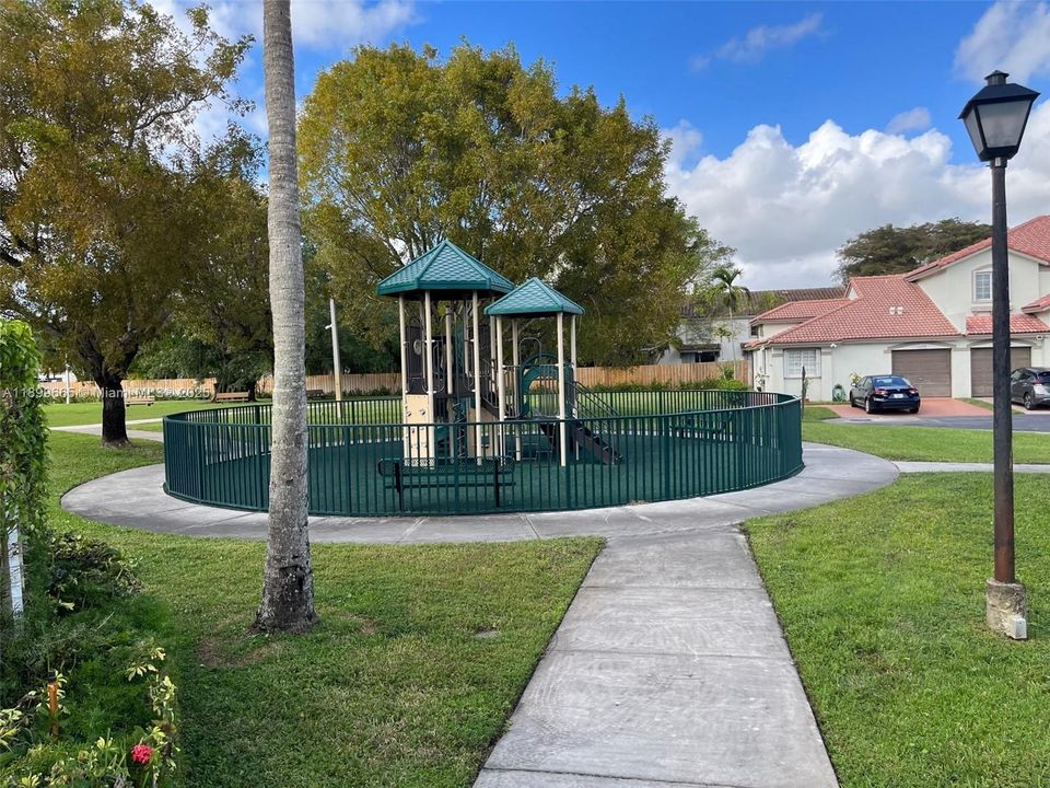 Recently Rented: $3,600 (3 beds, 2 baths, 1743 Square Feet)