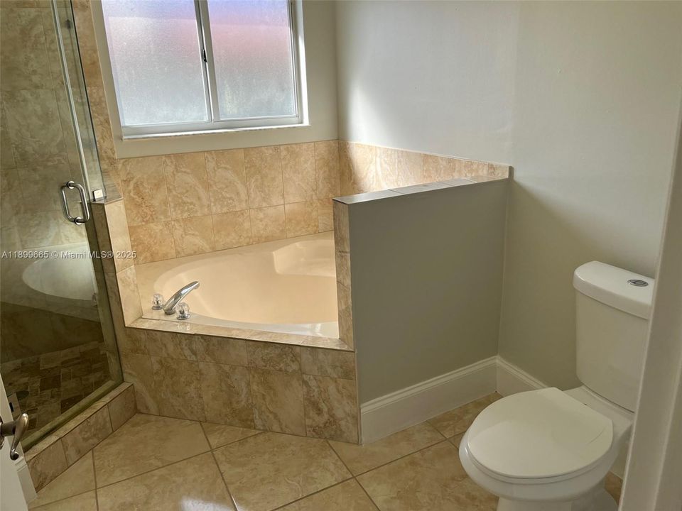 Recently Rented: $3,600 (3 beds, 2 baths, 1743 Square Feet)