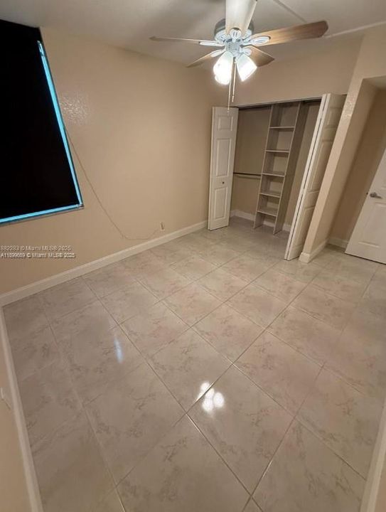 Recently Rented: $2,900 (3 beds, 2 baths, 1380 Square Feet)