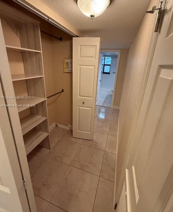 Recently Rented: $2,900 (3 beds, 2 baths, 1380 Square Feet)