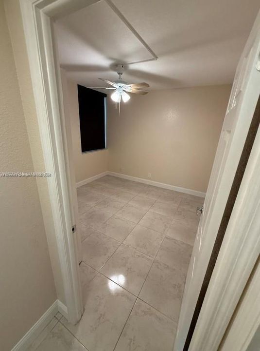 Recently Rented: $2,900 (3 beds, 2 baths, 1380 Square Feet)