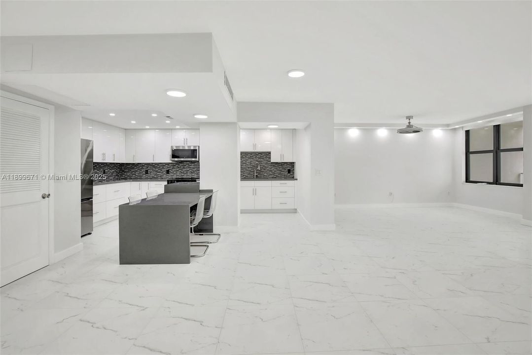 For Rent: $7,500 (2 beds, 2 baths, 1688 Square Feet)