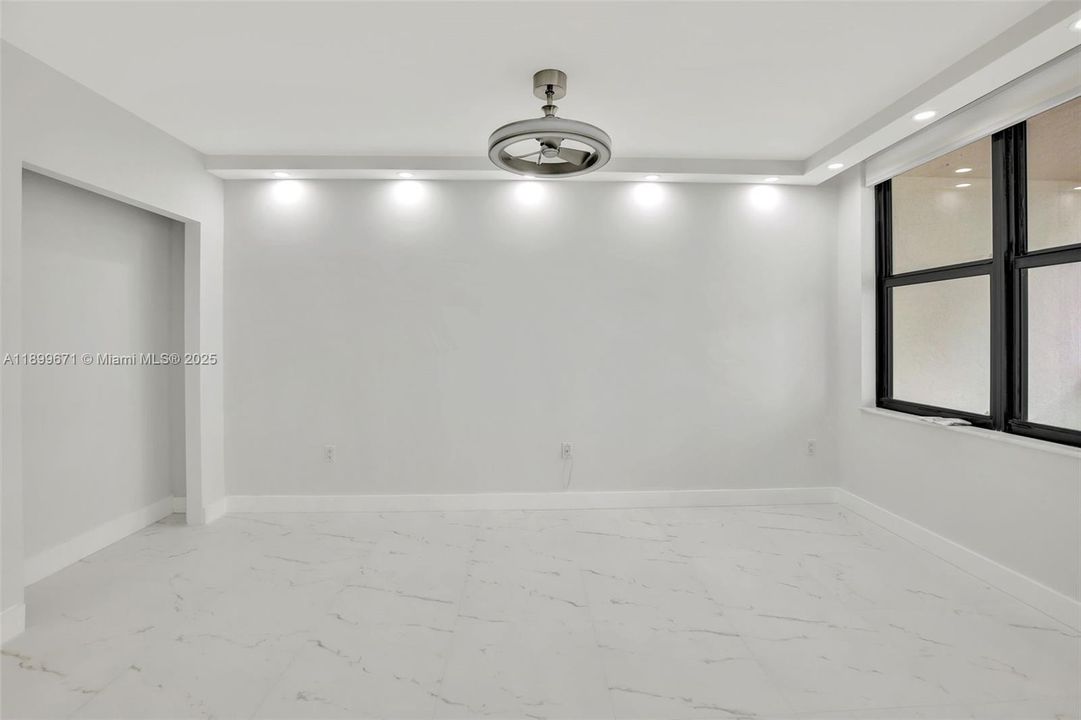 For Rent: $7,500 (2 beds, 2 baths, 1688 Square Feet)