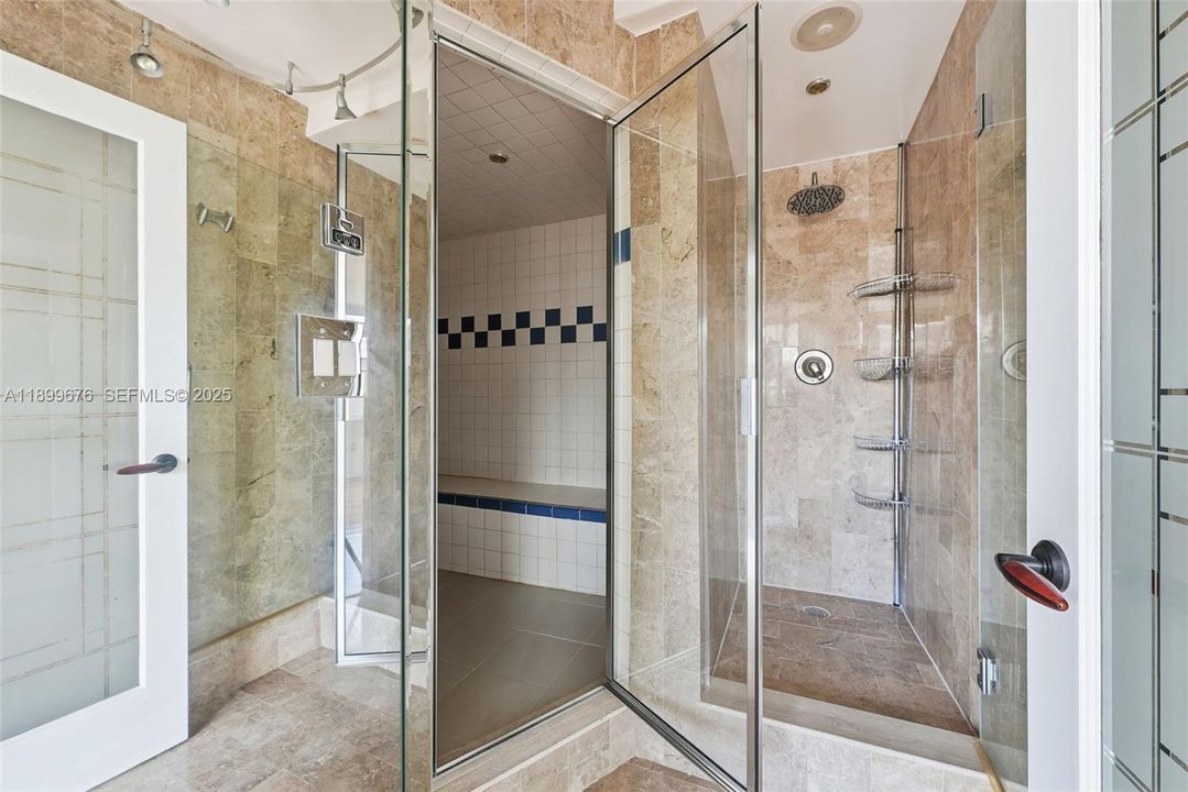 For Sale: $2,500,000 (3 beds, 3 baths, 3764 Square Feet)